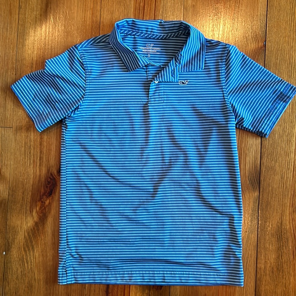 Vineyard Vines boys performance polo. Size small